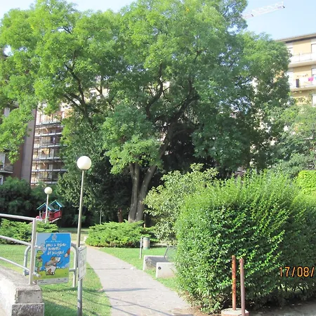 Piazzi House Aparthotel 4*