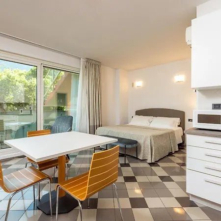 公寓式酒店 皮亚齐公寓式酒店 松德里奥