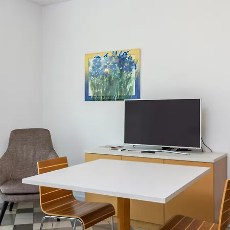 Piazzi House Σόντριο