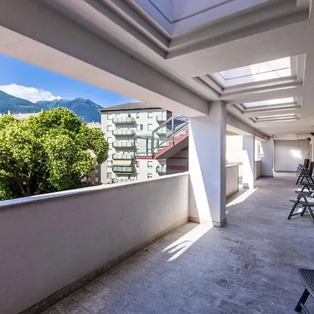 Ξενοδοχείο με διαμερίσματα Piazzi House Σόντριο