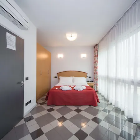 Piazzi House