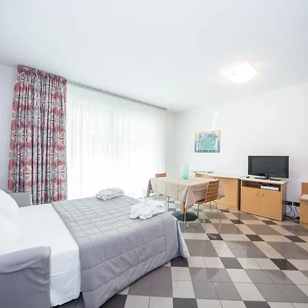 Piazzi House Aparthotel