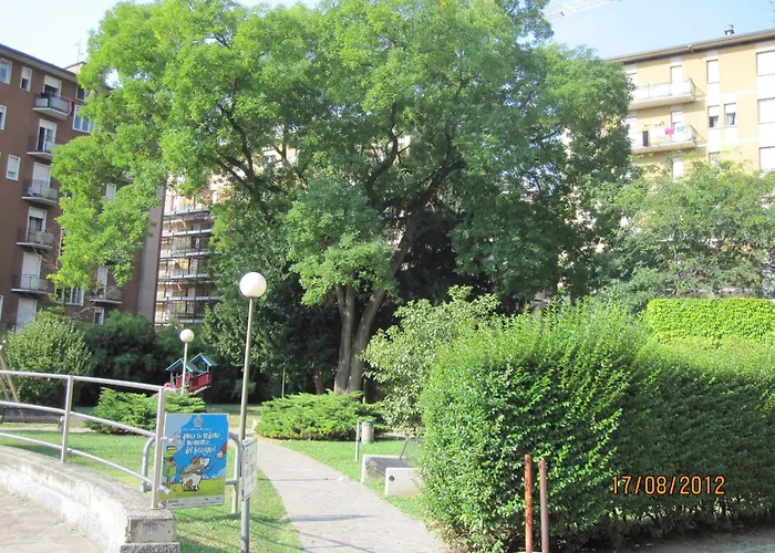 Piazzi House Aparthotel 4*