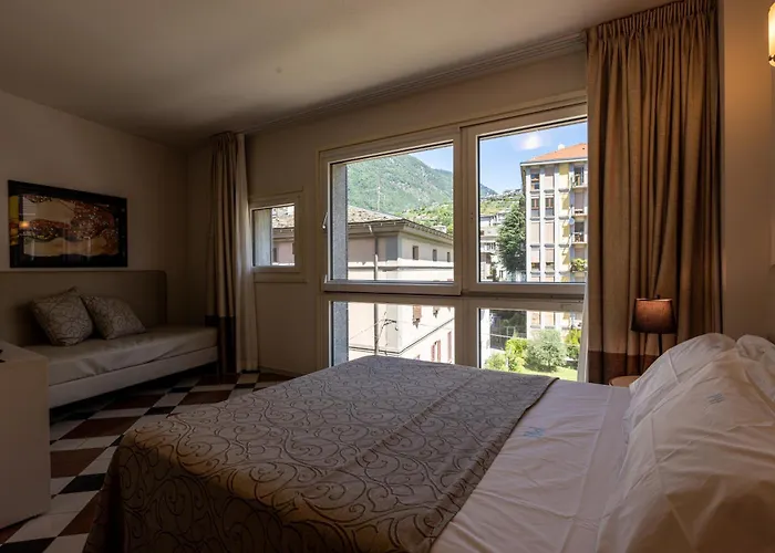 Piazzi House 4*