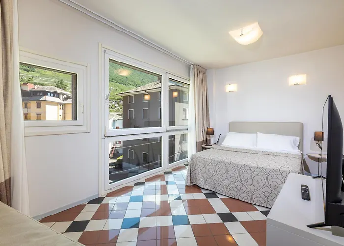 Piazzi House 4*