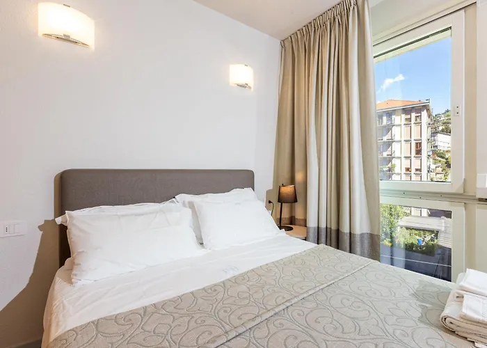 Piazzi House Aparthotel 4*