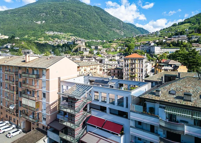Piazzi House Aparthotel Sondrio