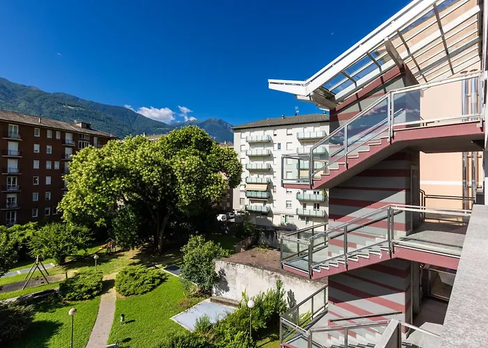 Piazzi House 4*