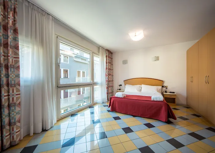 Piazzi House Aparthotel 4*