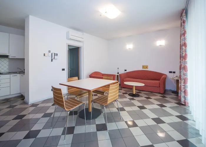 Piazzi House