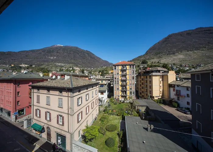 Piazzi House Sondrio