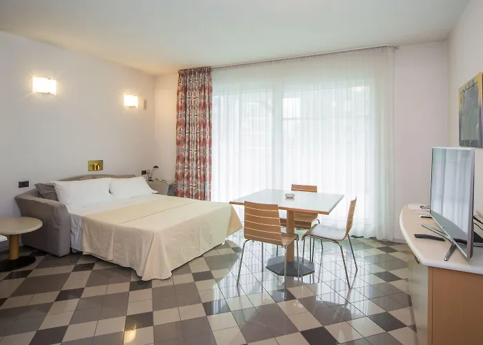 Piazzi House 4* Sondrio
